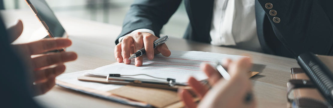 Cross-Border Investing Canada US 2026 Guide
